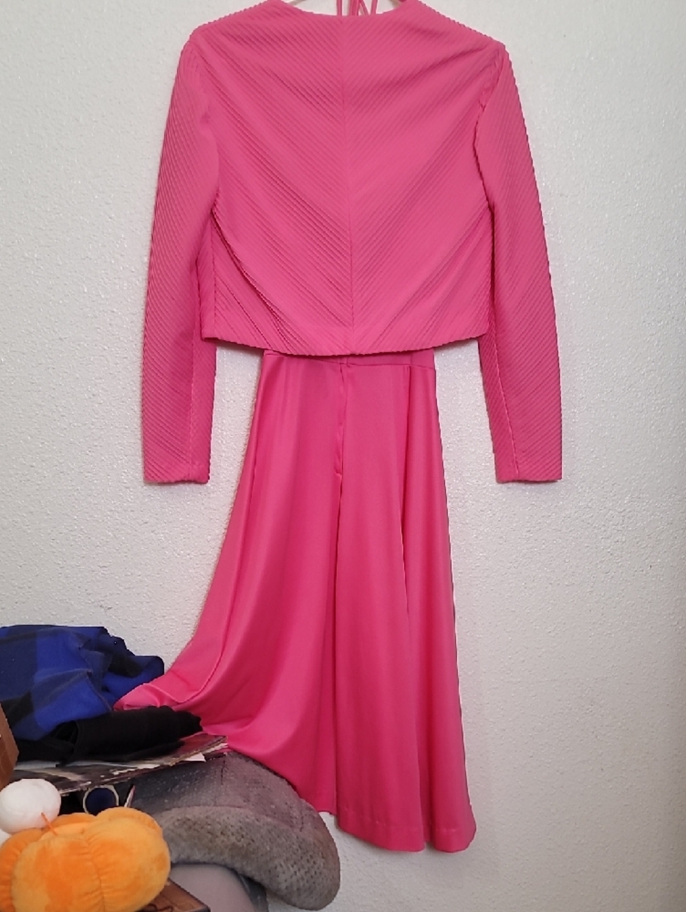 Vince Bright Pink Dress with Matching Jacket - Picture 3 of 6